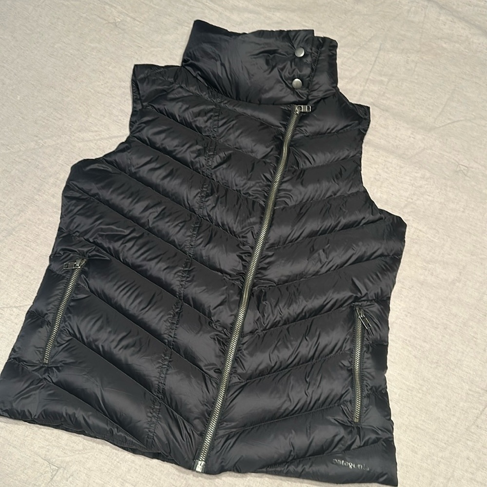 Patagonia Black Down Sweater Vest